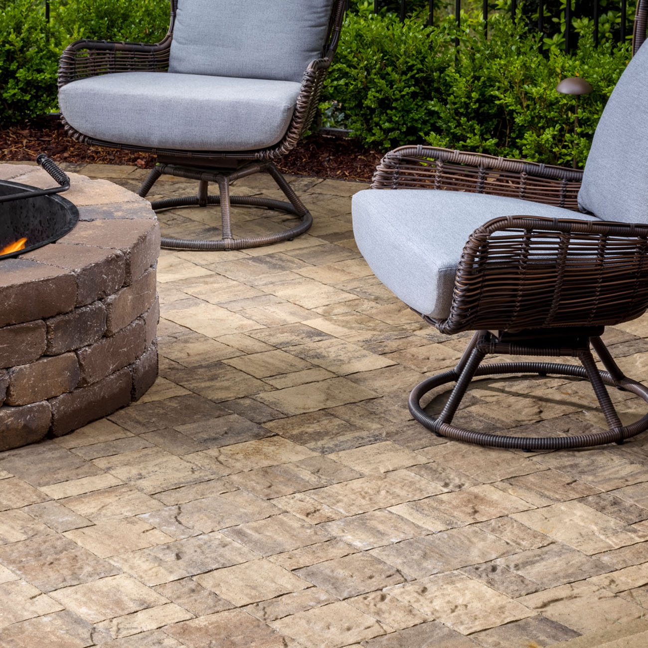 Lafitt Paver | Lafitt Natural-Looking Stone Pavers by Belgard