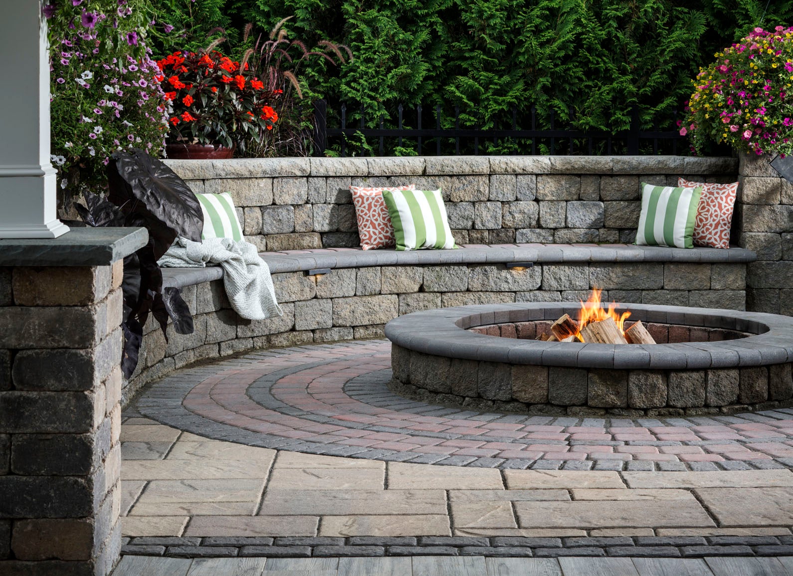 Garden Seating Area Ideas To Transform Your Outdoor Space Get Inspired