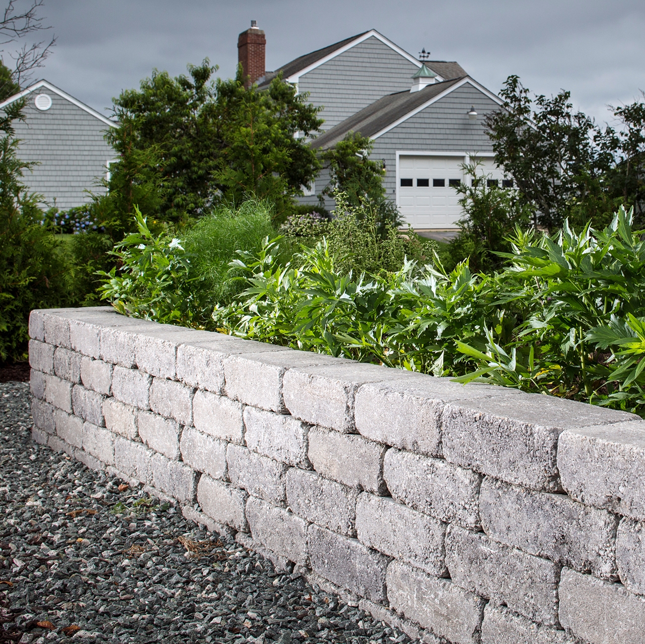 Weston stone retaining wall for St. Louis, MO installers