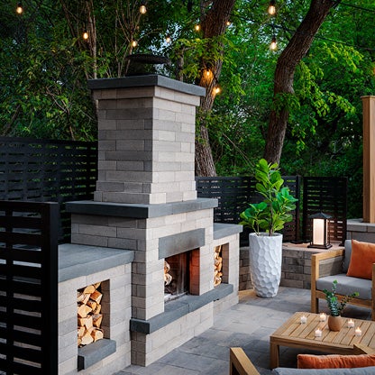 Belgard outdoor fireplace in an outdoor patio.